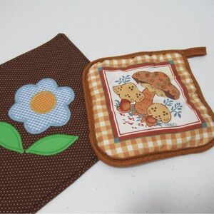 Vintage Mushroom and Flower Pot Holders